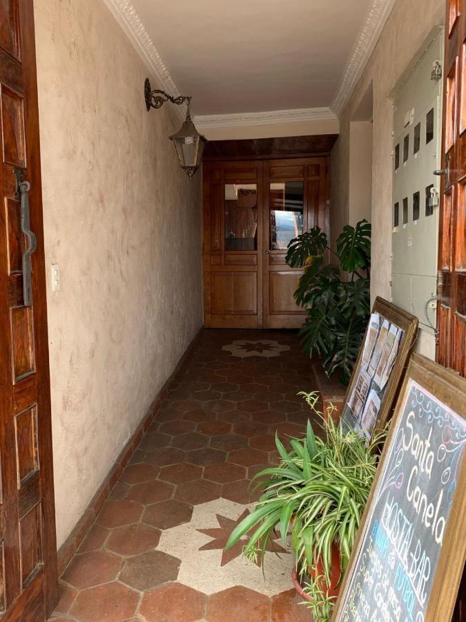 Hostel Santa Canela Cuenca Luaran gambar
